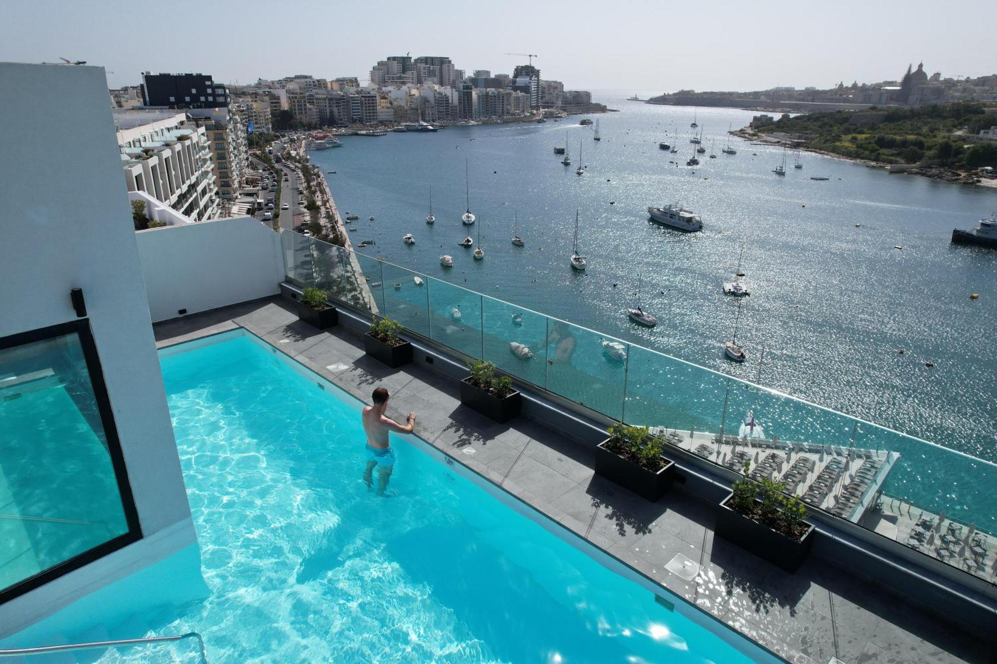 Verdi Gzira Promenade Hotel Exterior photo